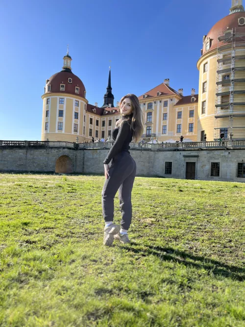 While jogging, I saw this wonderful place and decided to take a picture