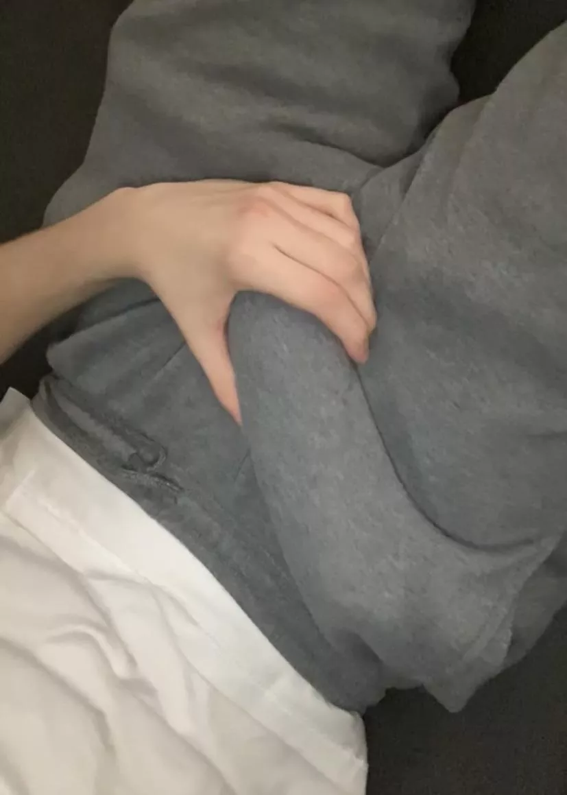 20 yo bulge in grey sweats