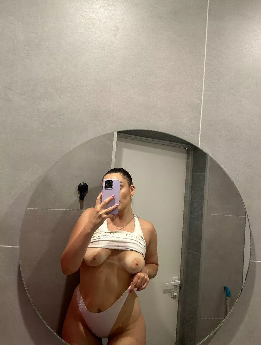 does my daddy like these kind of pictures?