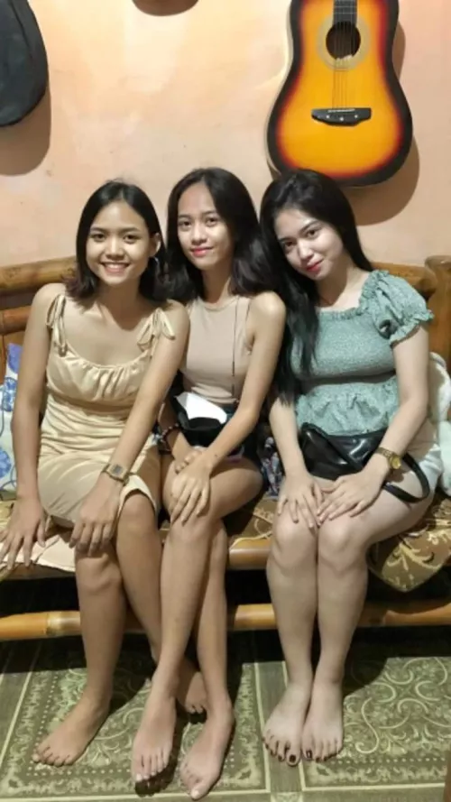 Filipina sex slaves