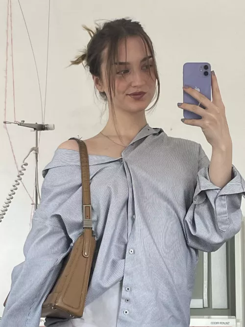 Got wispy bangs today (F21)