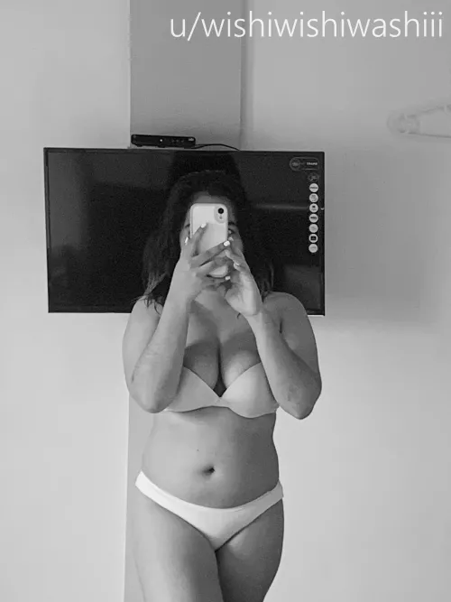 I miss traveling... will you travel with me? Filipina here