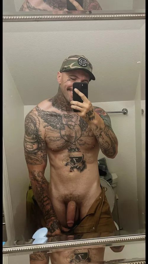 just hanging out🙋🏻‍♂️