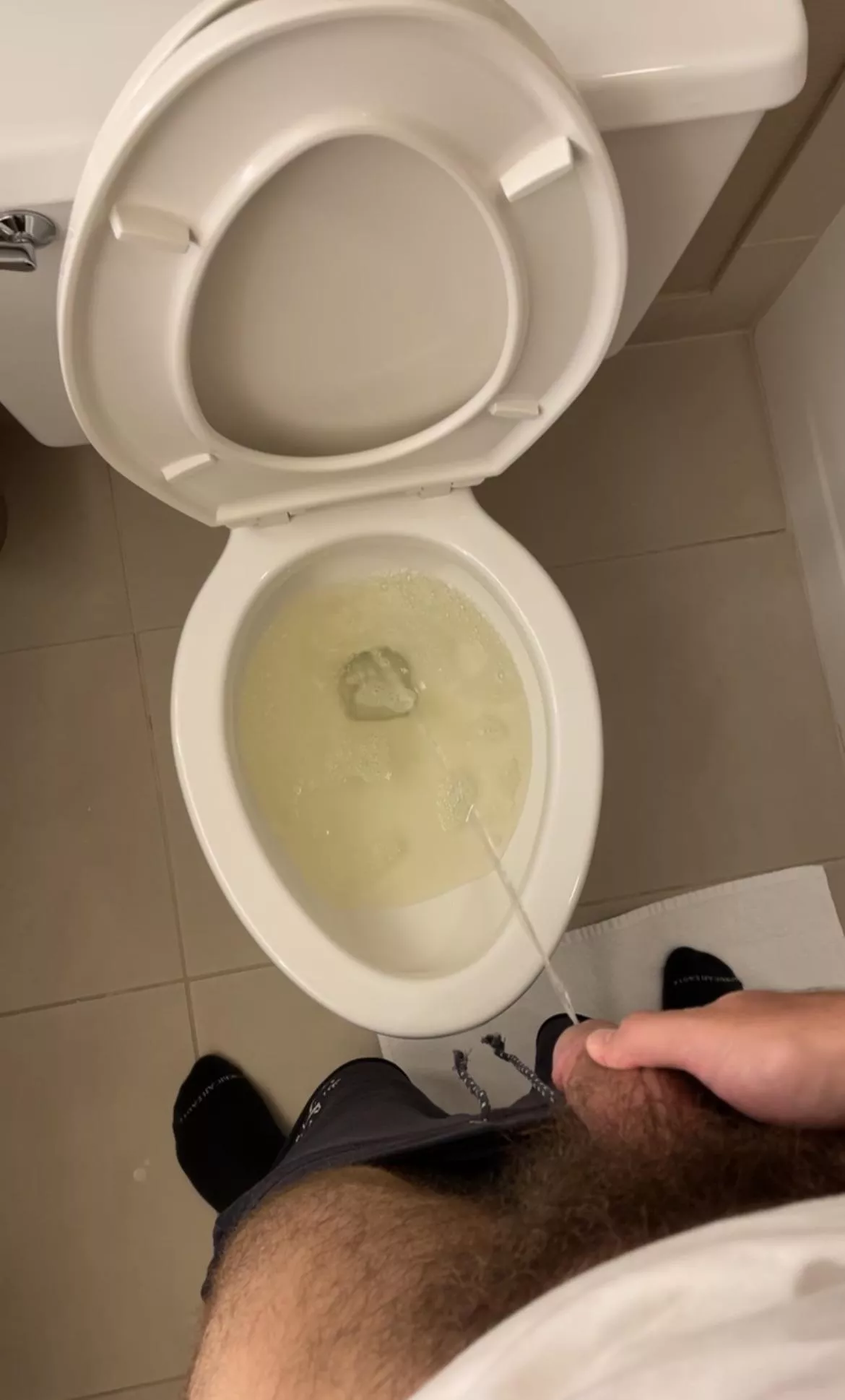 Letting go from my hairy cock 💦