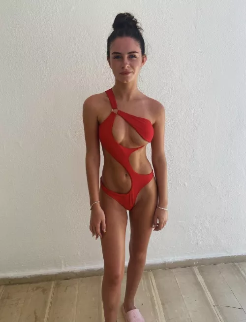 Slutty lifeguard vibes