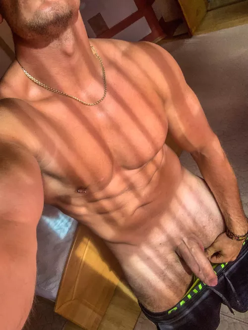 Strong male wants do feel female power.