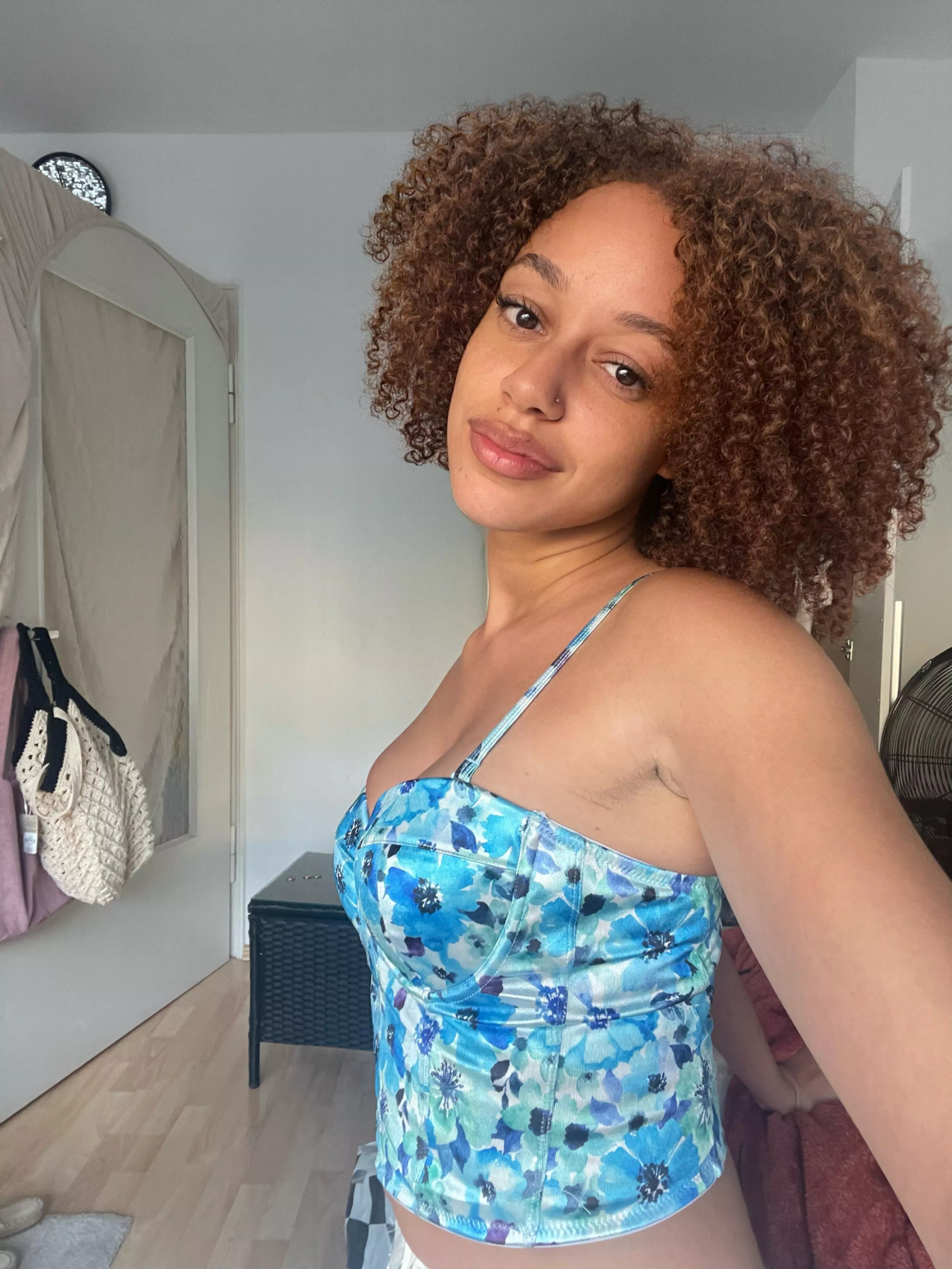 Would you say I’m girlfriend material? F19