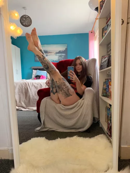 All legs 👀😝 [f]