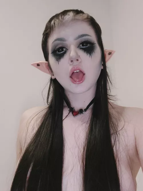 How I would watch you building my PC 🥹🙏 [Enby]