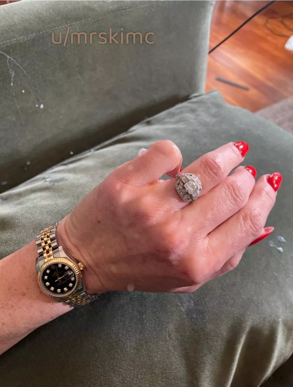 I love when he cums on my ring…44 yo hotwife, cougar