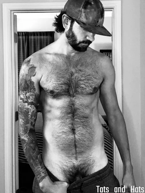 Lunch time, you hungry?