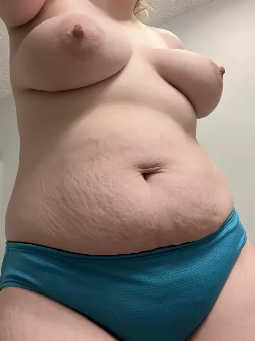 Mom bods look best in cotton