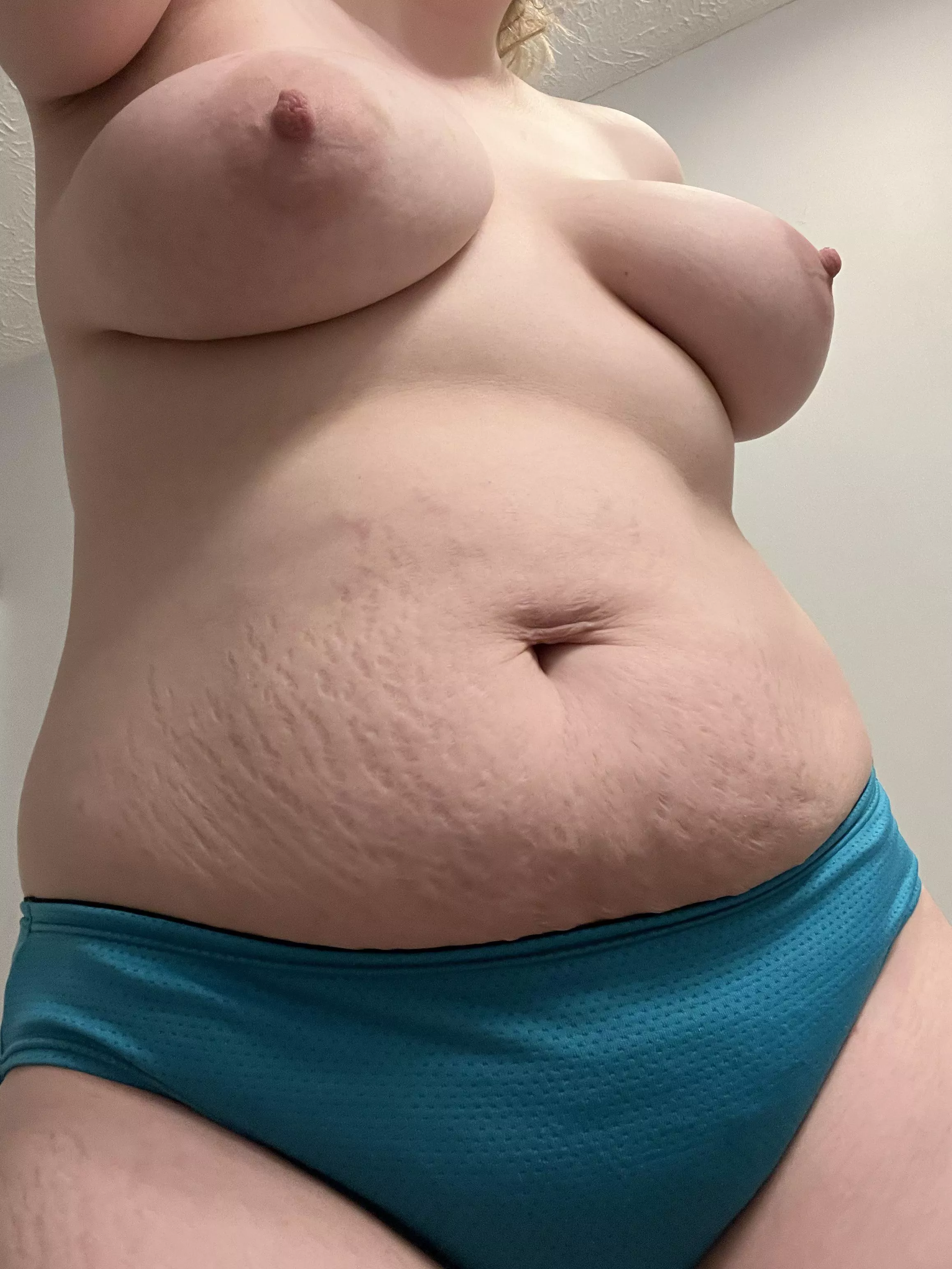 Mom bods look best in cotton