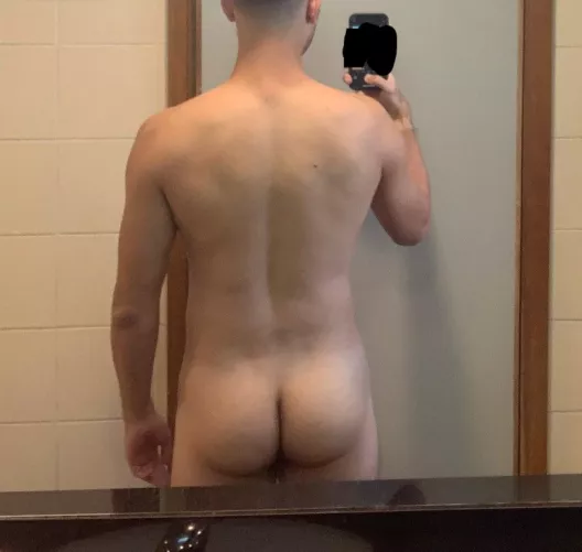 Still working on those back gains (32)