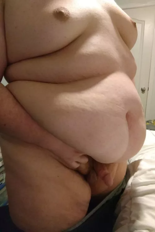 Any ladies wanna see how hard I can get