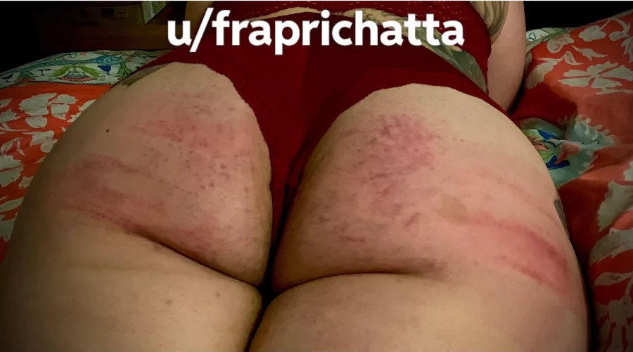 🍑 as red as my panties