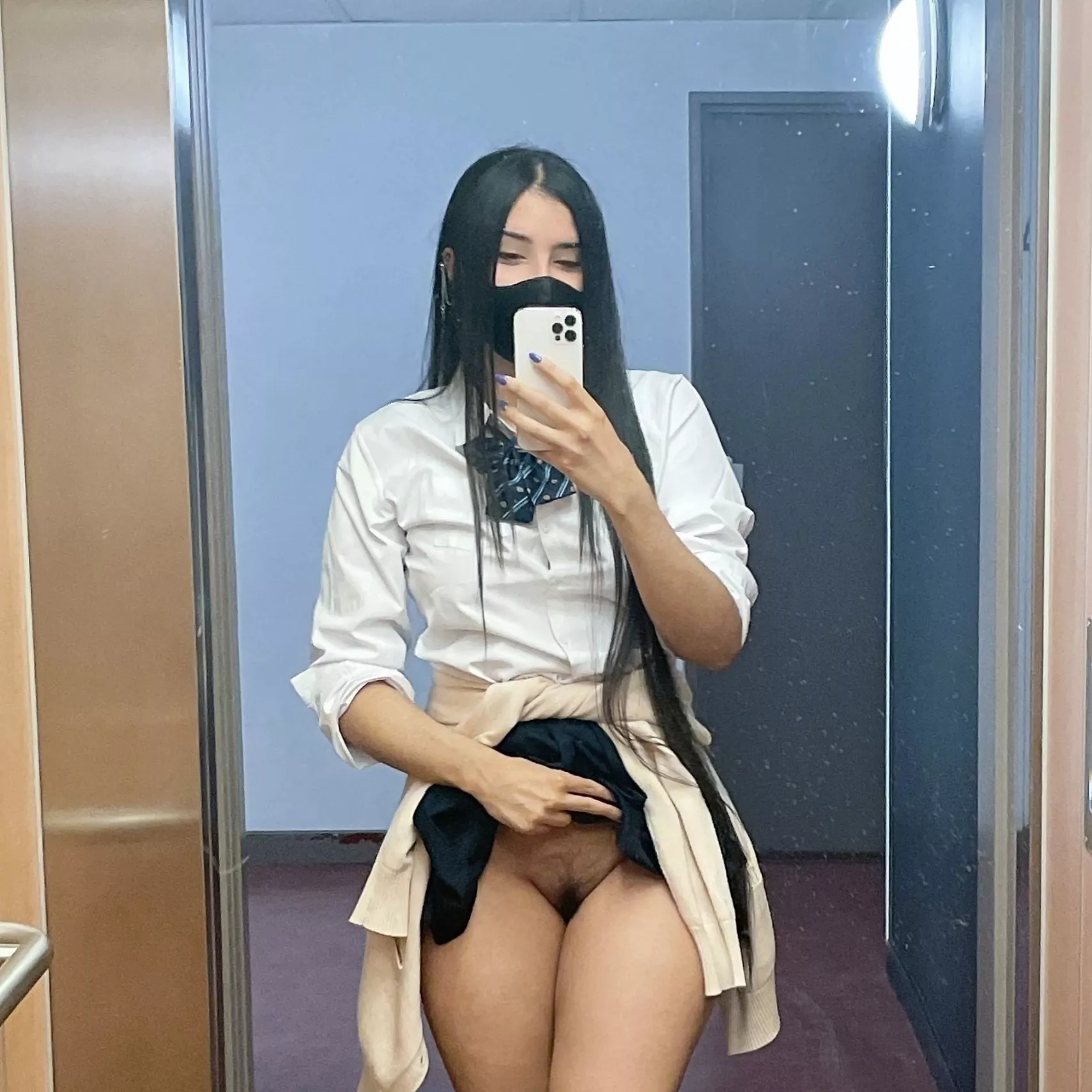 College girl from Japan, smash or pass?