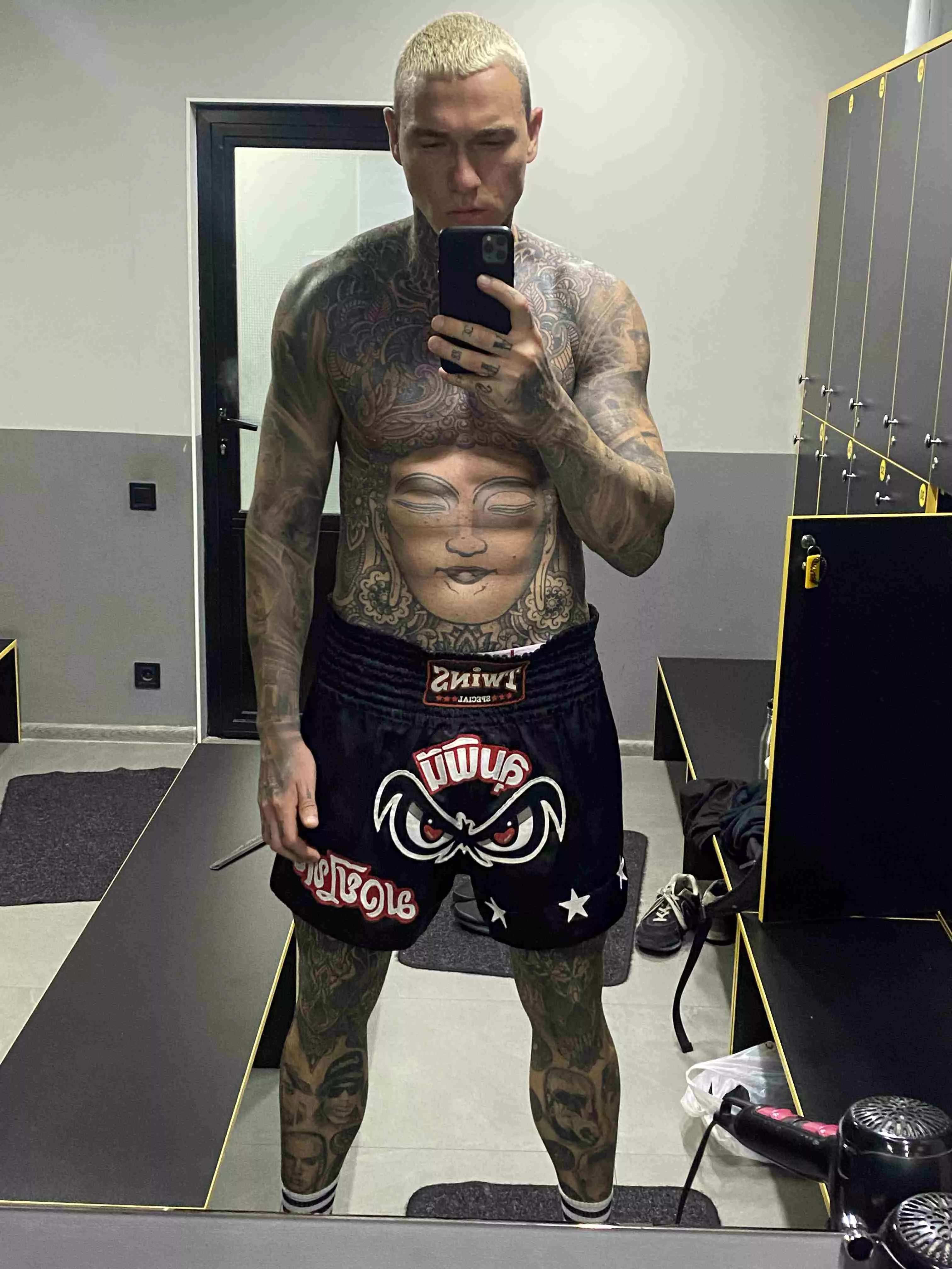 Do you want to serve me?