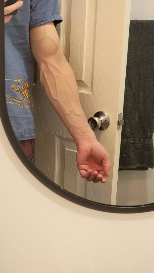 Excuse the dirty mirror