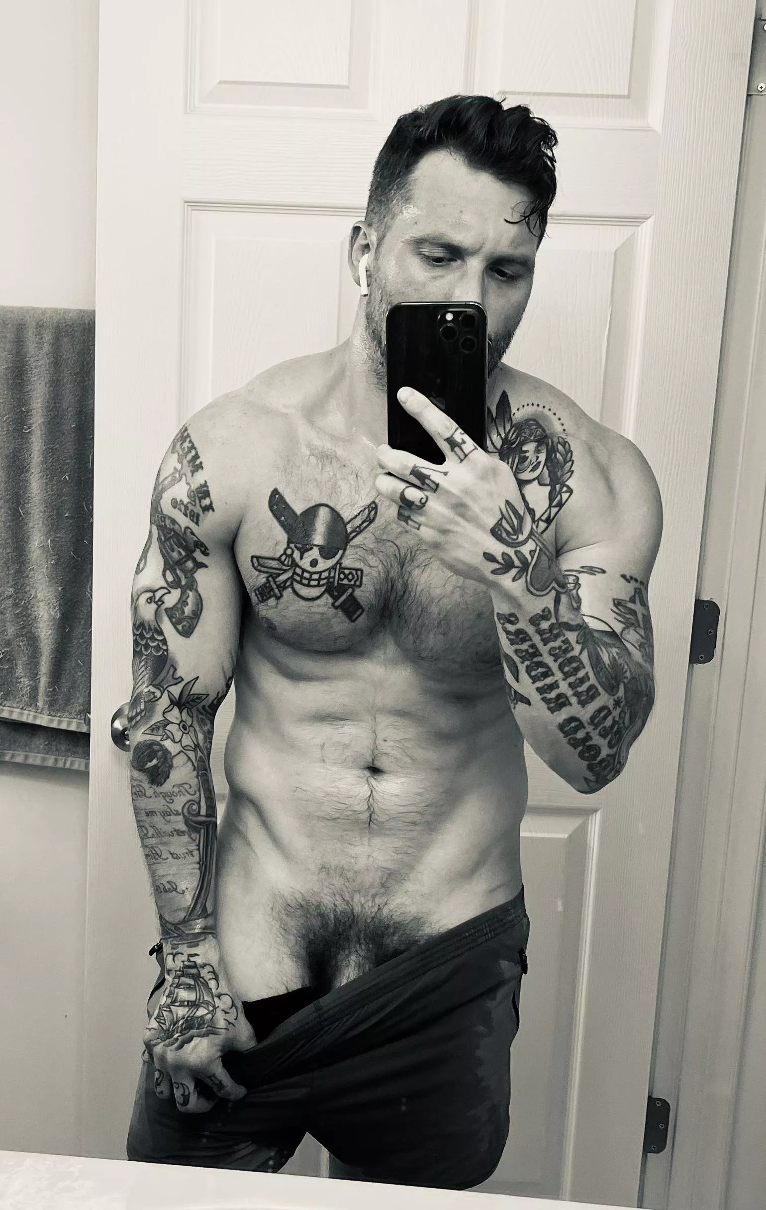 High rep calisthenics keep the body temp up