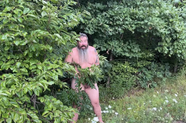 Holy moly! Is that a Black Bellied Whistling Fuck?! I mean a Black Bellied Moaning Duck… I mean a full breasted moaning… gah I feel like I distracted myself…