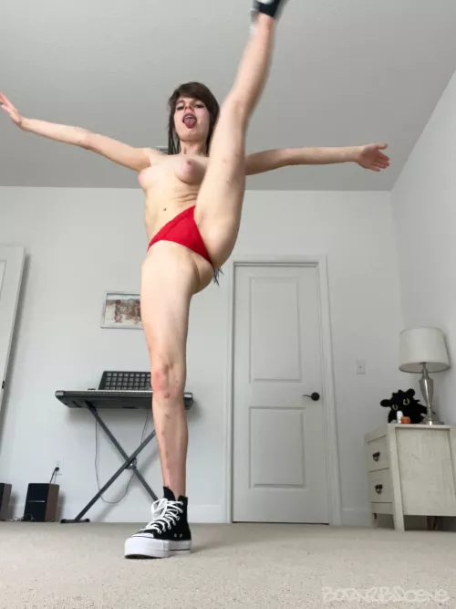 i got da kicks… both kinds 🥰