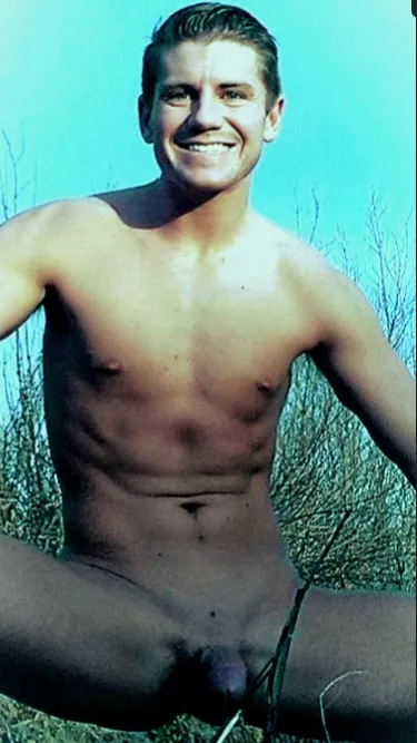 Mee...!! 😲😬🫢😳😜😘😊😚😀