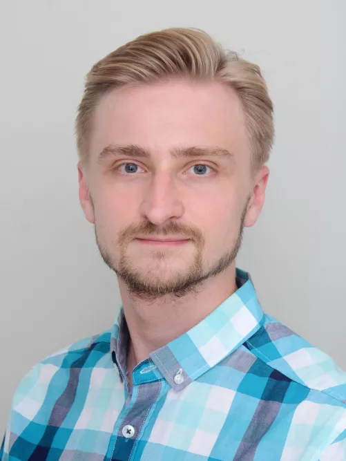 Need emotional support, send some kind words, please