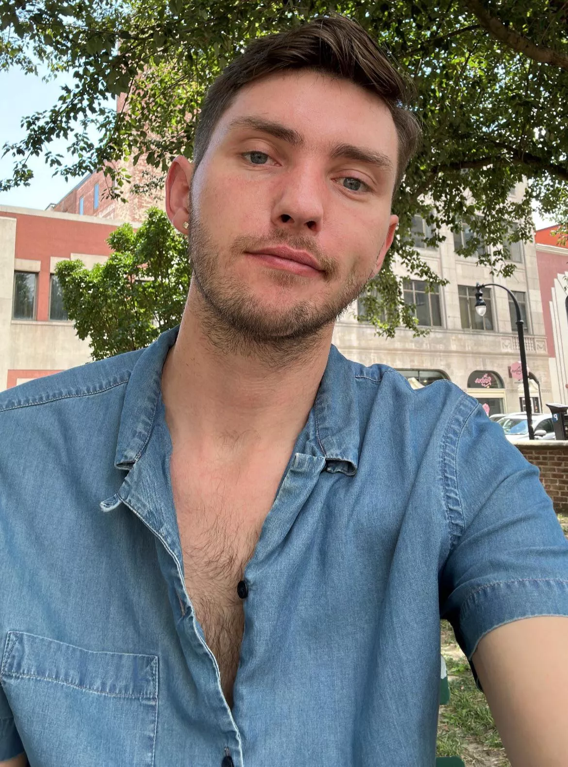 New haircut, who dis