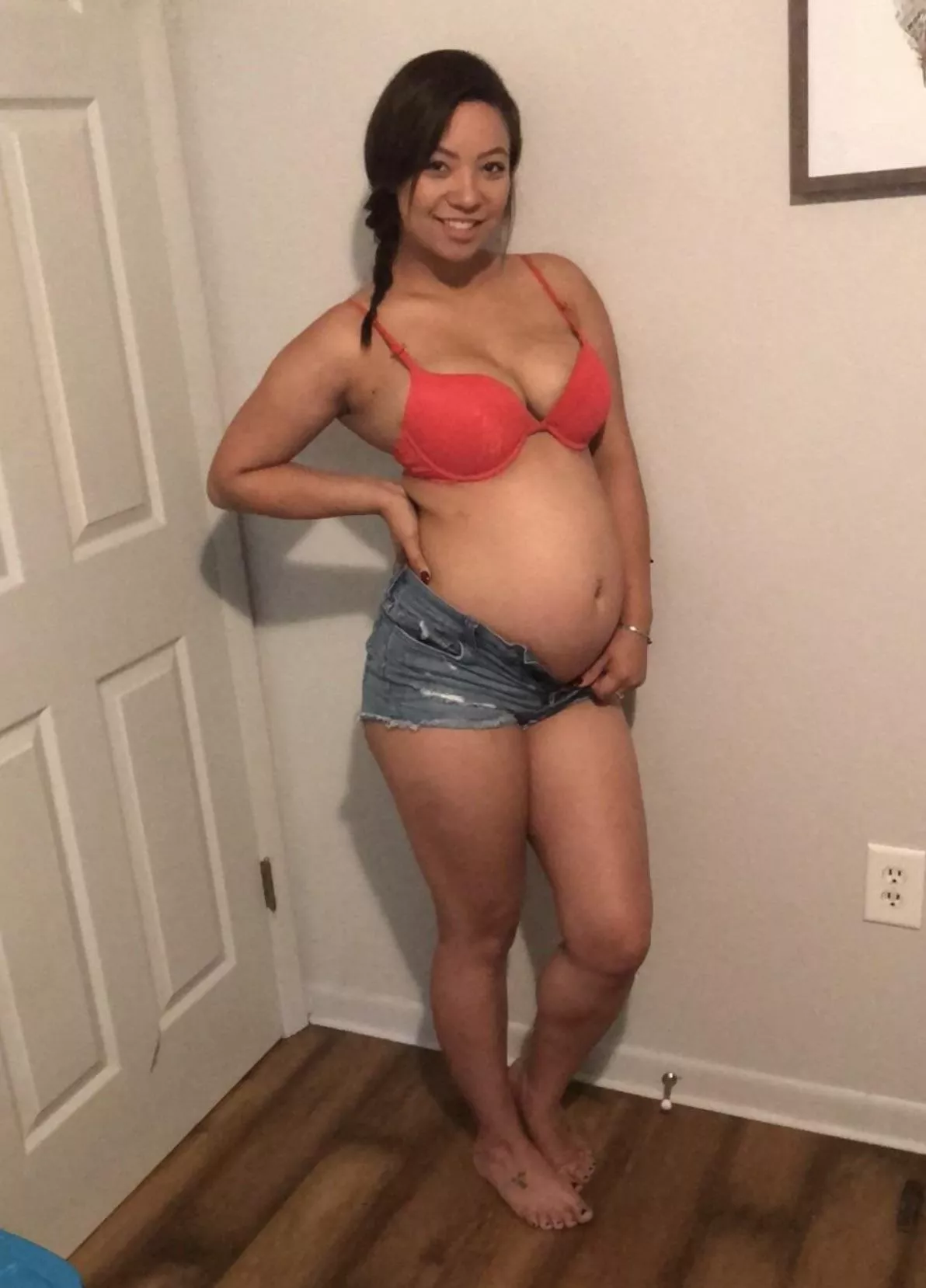 Preggo Naughty or nice?😈(OC)