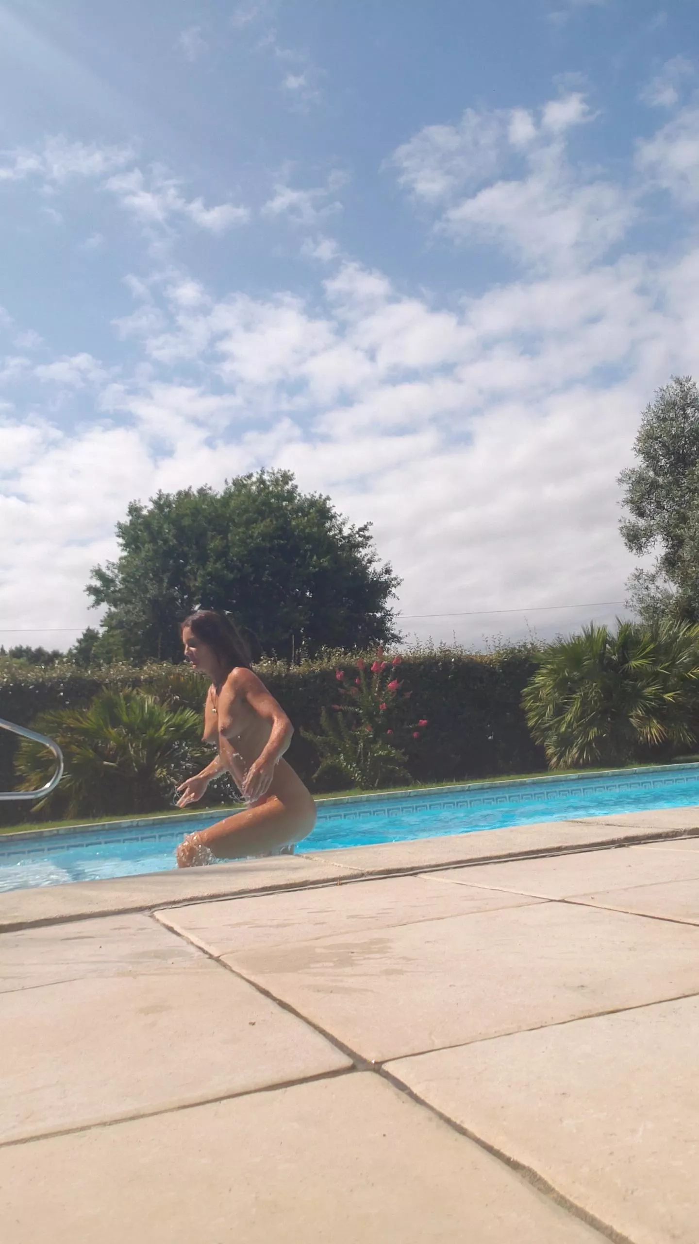 When your non nudist family leaves you alone at home. You go for a skinny dip! So good, I missed that feeling being on my whole body in the water with them on holidays !!