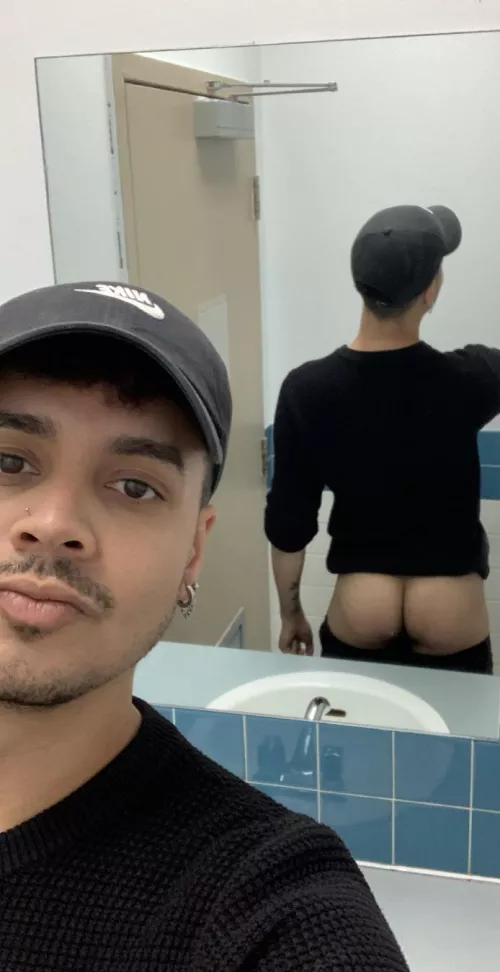 Any ass guys here?