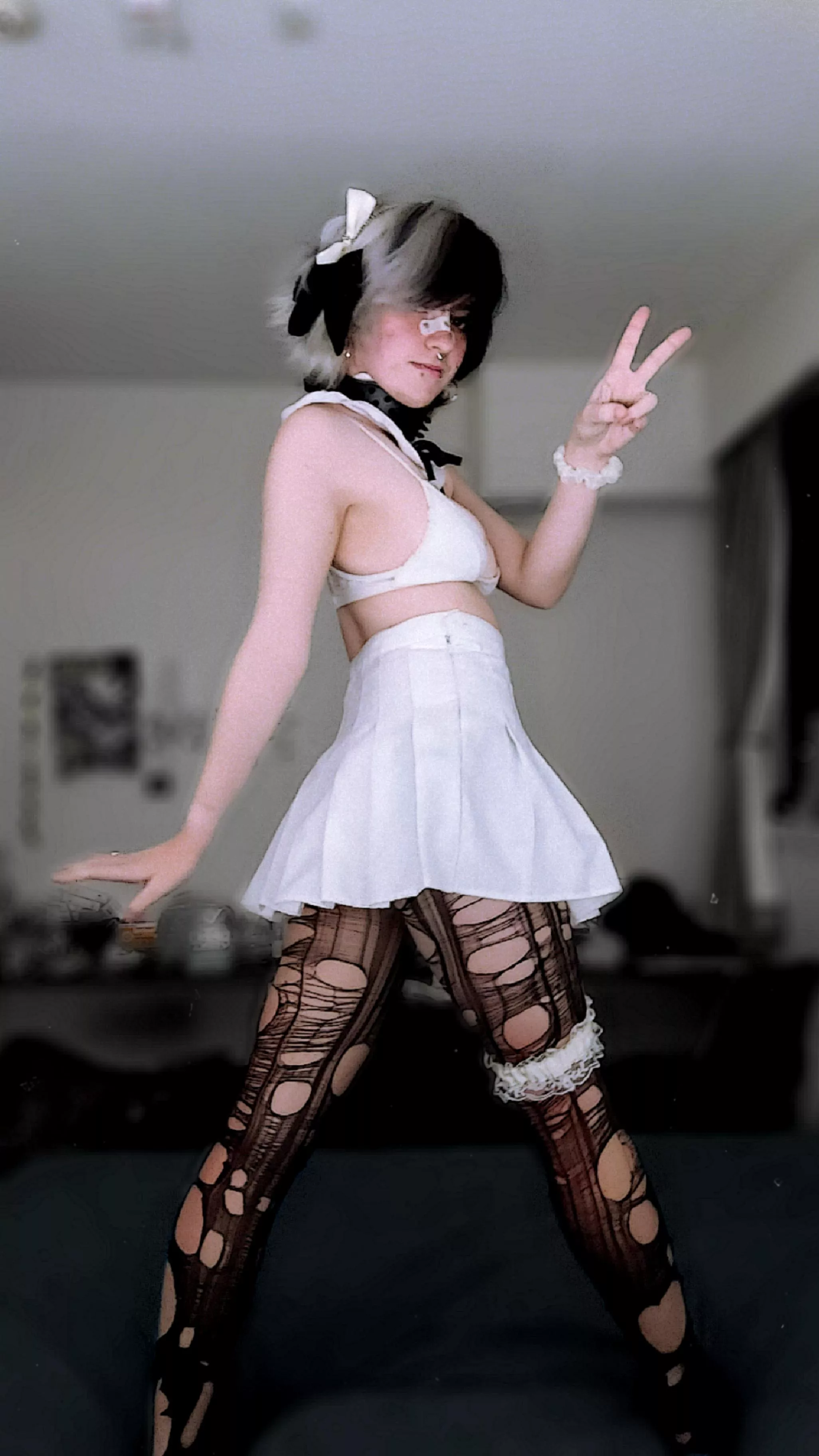 Boy Waist Alert 🚨