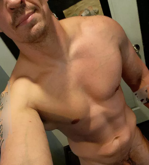 Celebrating my 40th in the old birthday suit