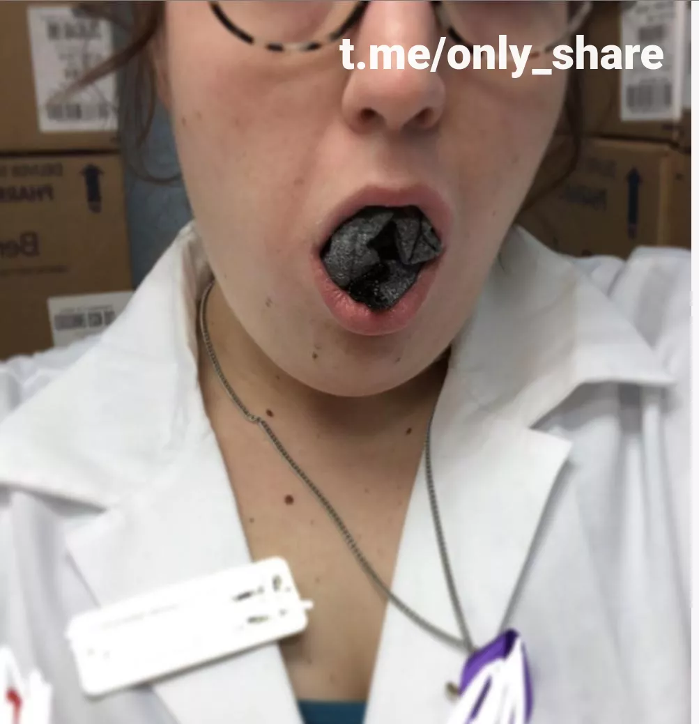 Dirty Panties in the Office: Pleasing Mistress, What's Your Opinion? [OC]