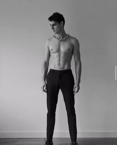 Don’t be afraid. Don’t be ashamed. Don’t ever apologize for your sexuality. Just be you. 😎