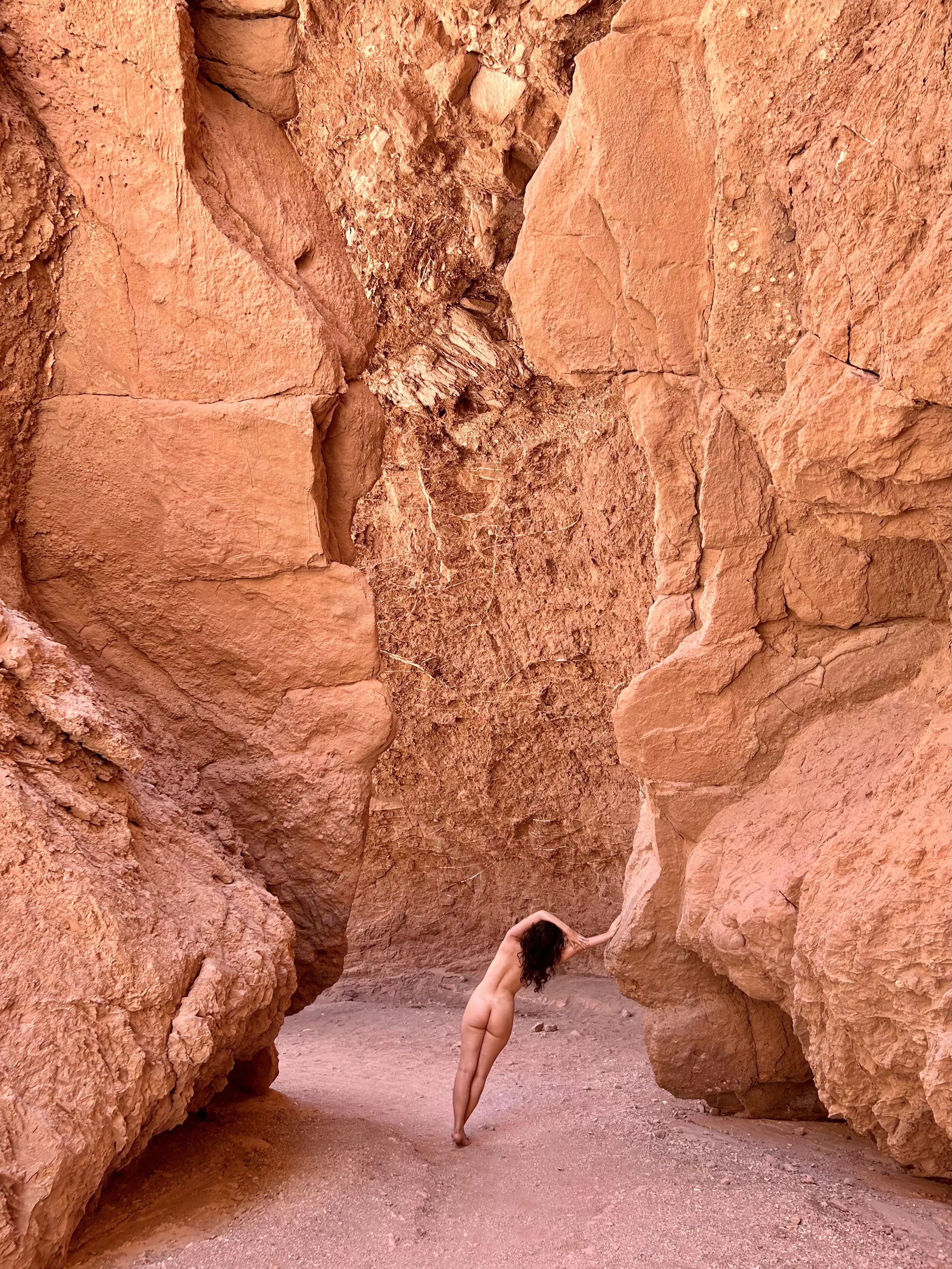 Exploring the Atacama Desert in Chile. It is the first time I modelled in a desert.