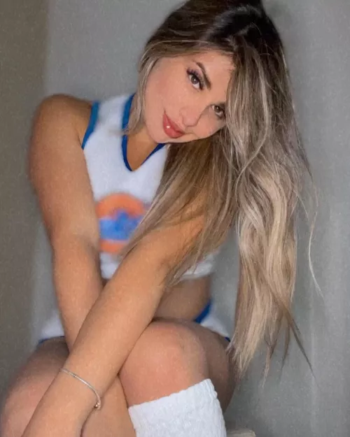 I decide to make hair longer so you can pull it when we are in bed.