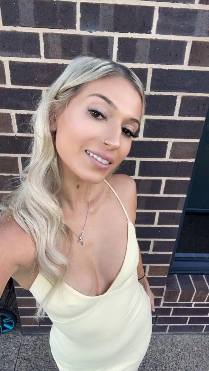 I hope everyone is having a great day😘