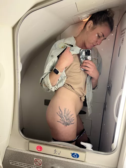 I think I’m too tall to be in the mile high club but I still wanna try [F] 6’2