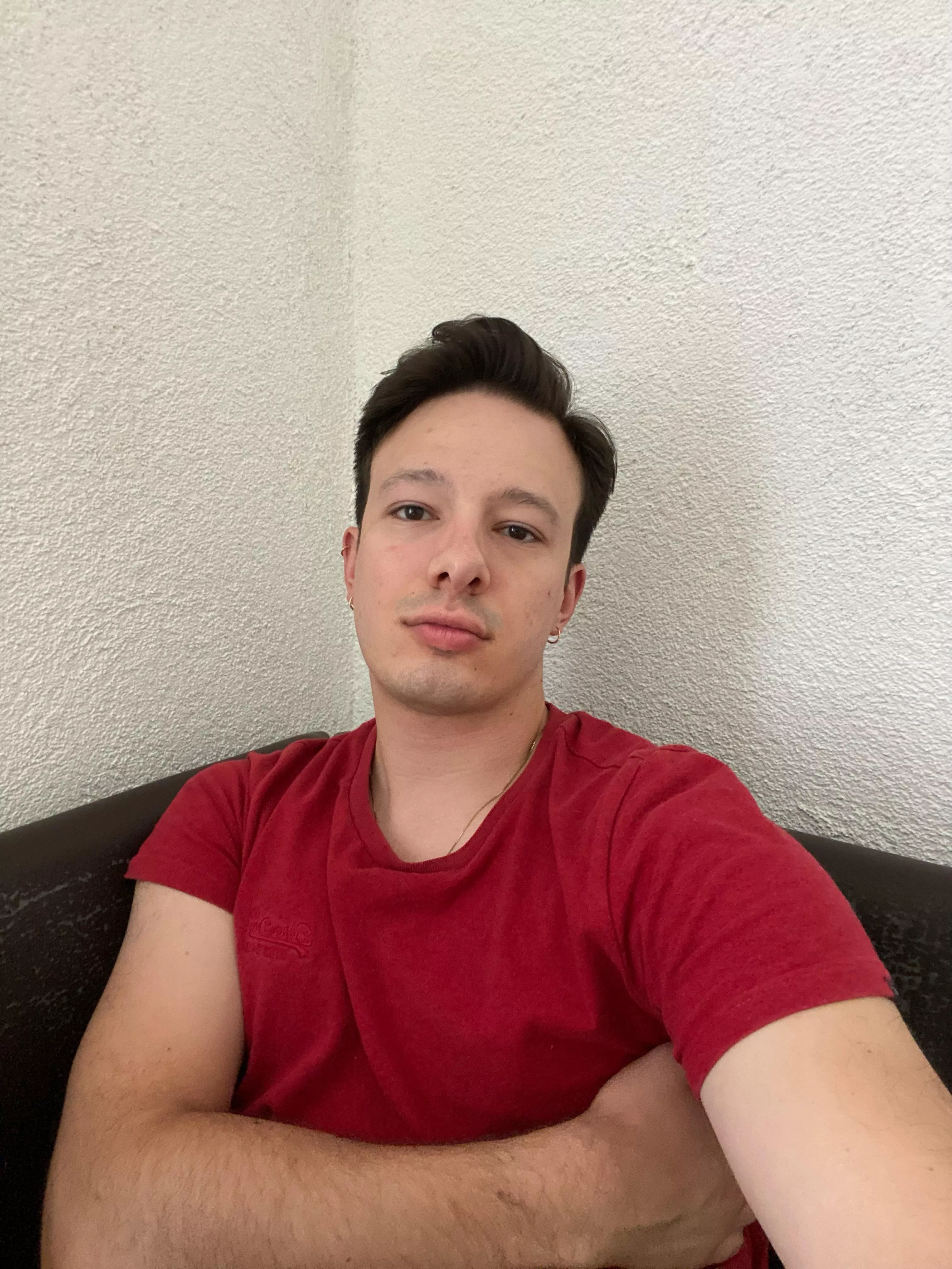 Just turned 28 and it doesn’t help that my back is still hurting :/