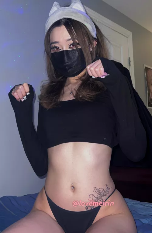 looking for somebody to spoil me😩