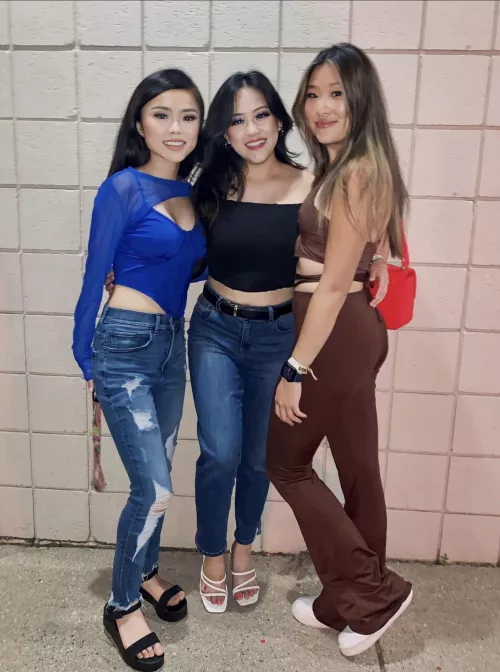 Three hot Asians.