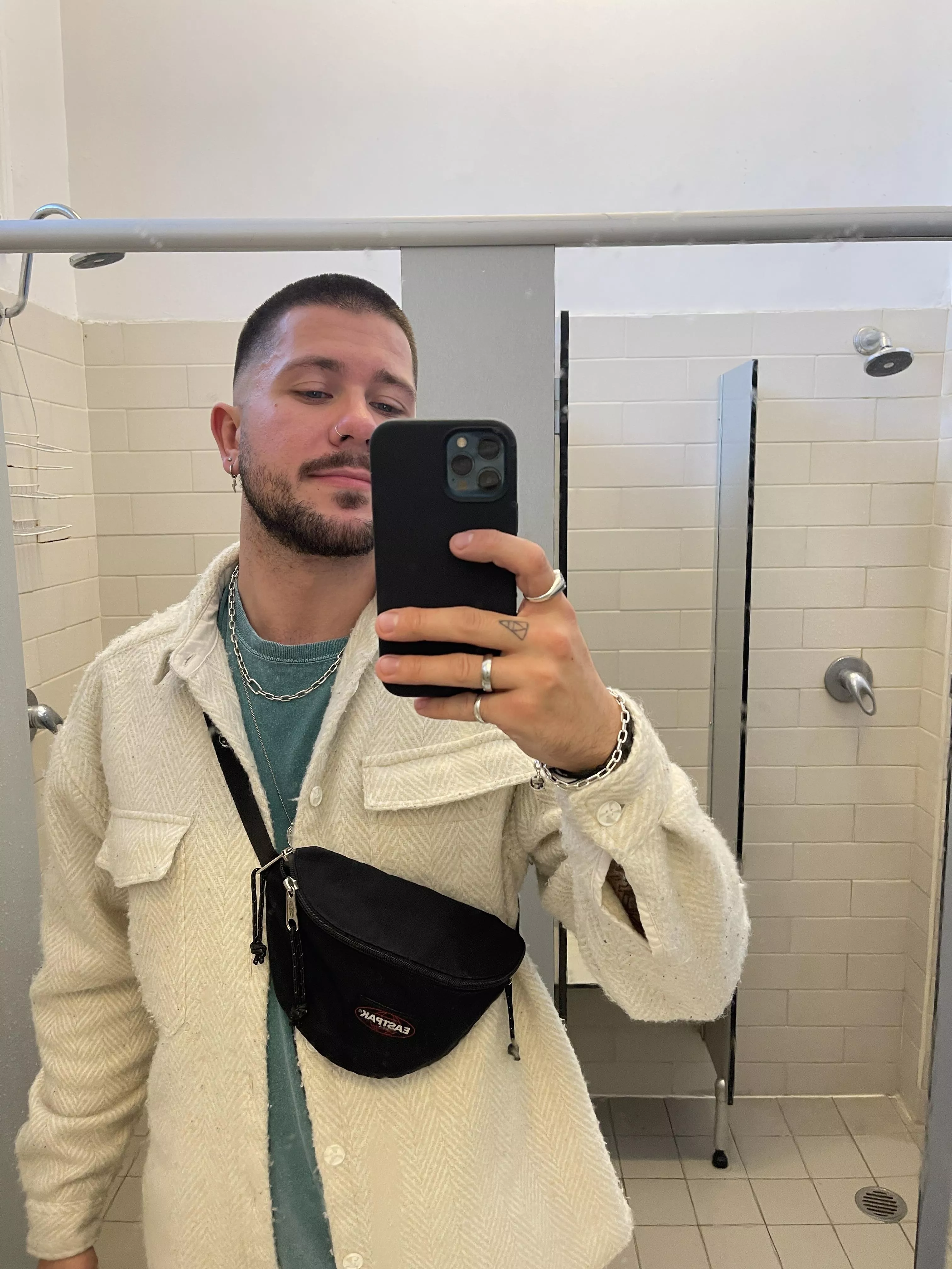 What’re you up to this saturday? :)