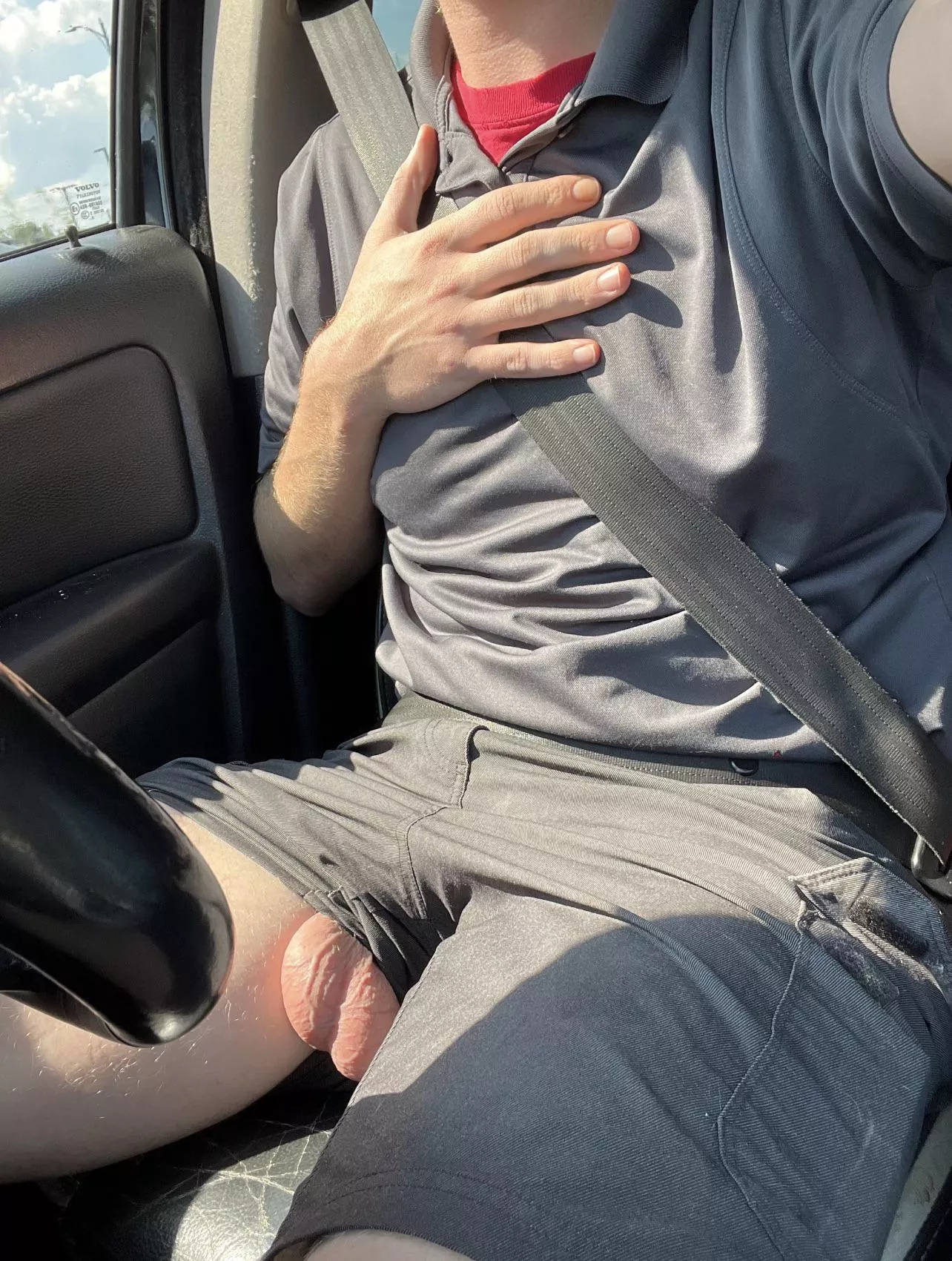 When you’re bored in traffic 😏