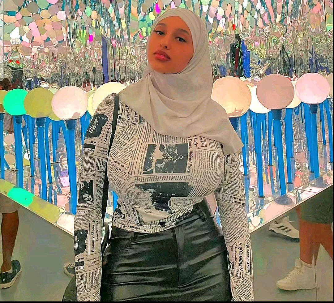 Anybody know where I can buy that long sleeve