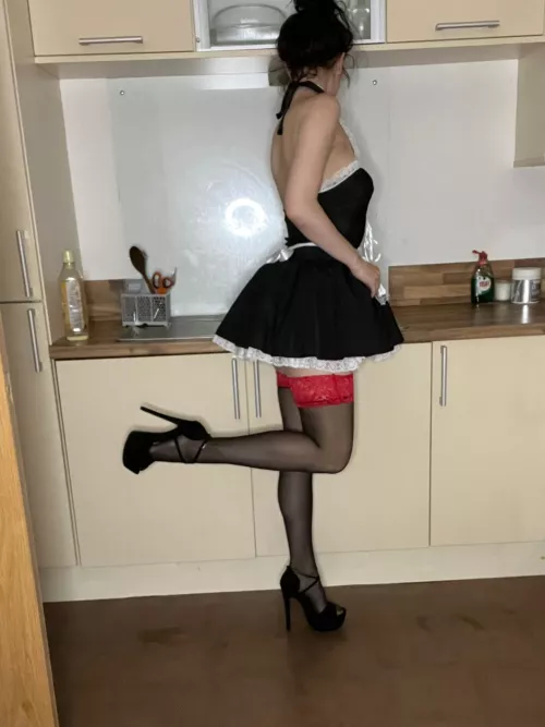 Can I clean up for you? I'll make sure everything is spotless..