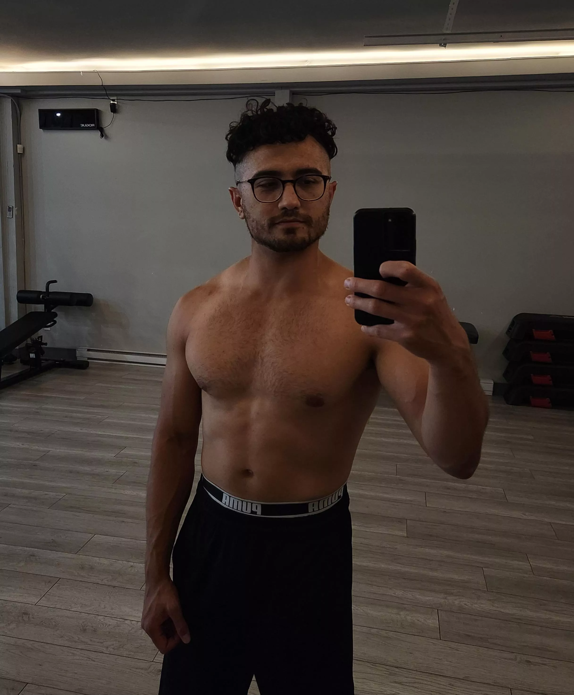 Feeling quite thicc now a days 🙈