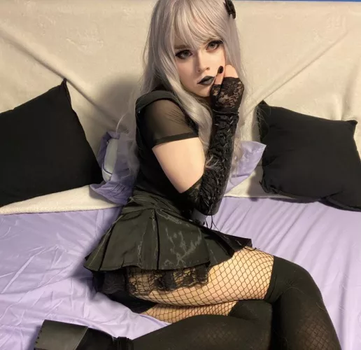 I'm clearly a boy, what would ever make you say otherwise🖤🙄🖤