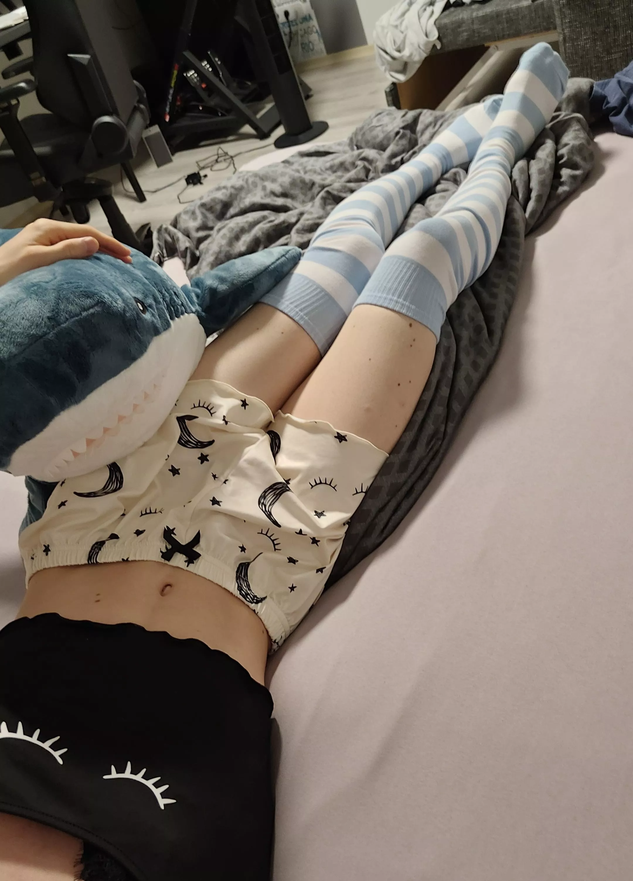Late night Femboy enjoying